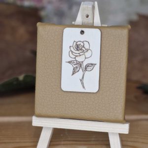 Schlüsselanhänger:Rose im Tattoo-Stil